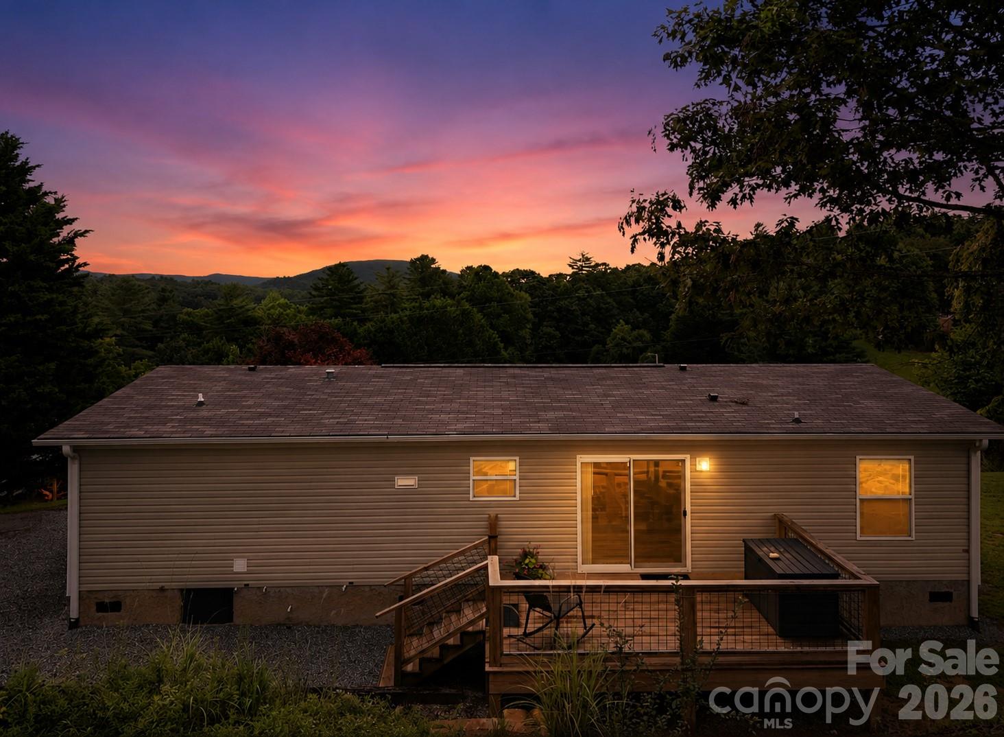 132 E View Drive