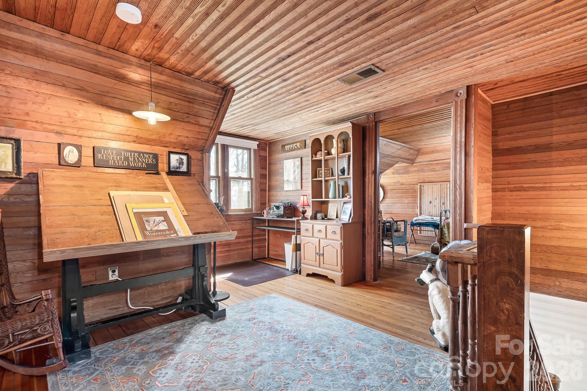 Larkin Sloan Estates - Farm