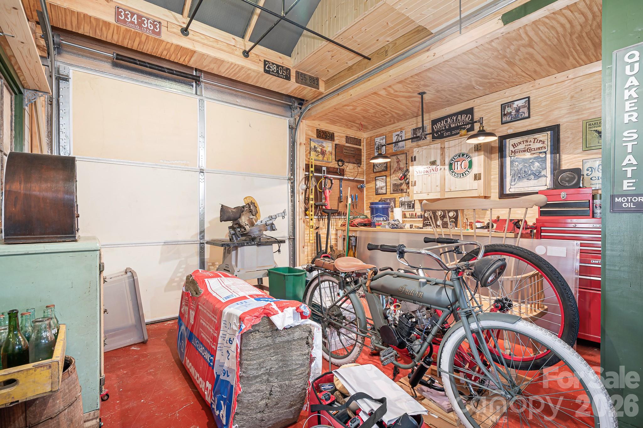 Larkin Sloan Estates - Farm