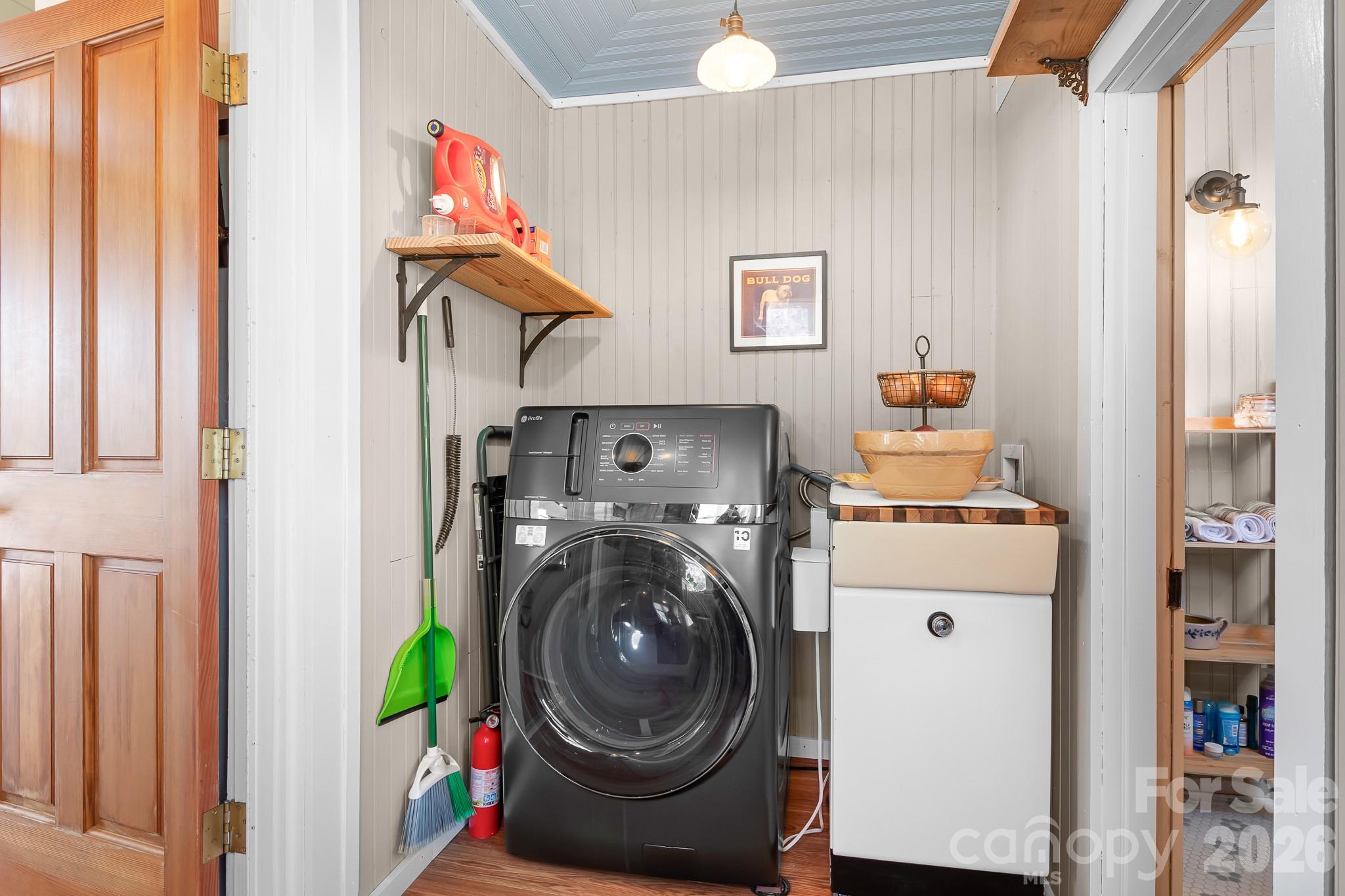 Larkin Sloan Estates - Farm