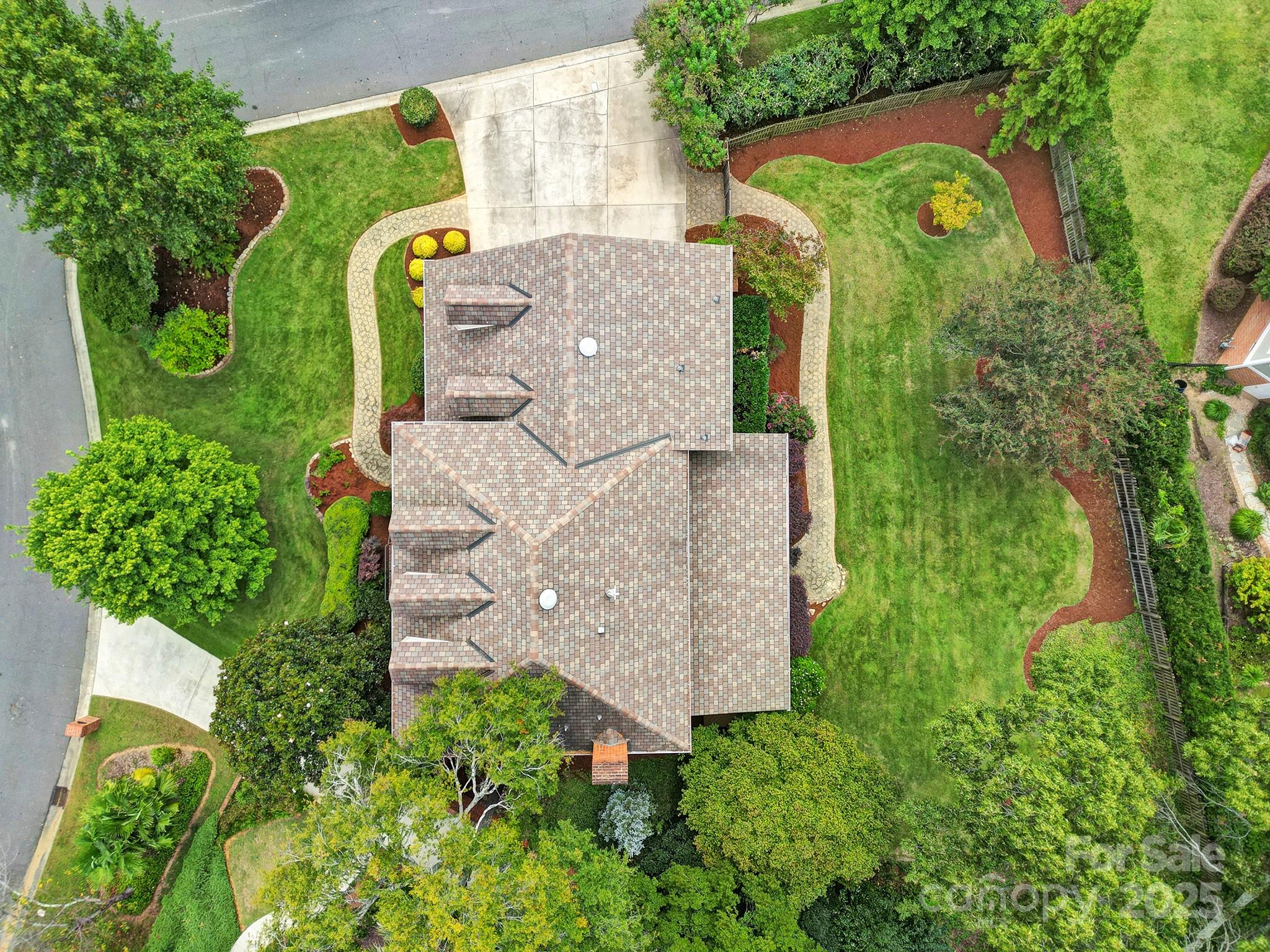 1225 Sydney Drive