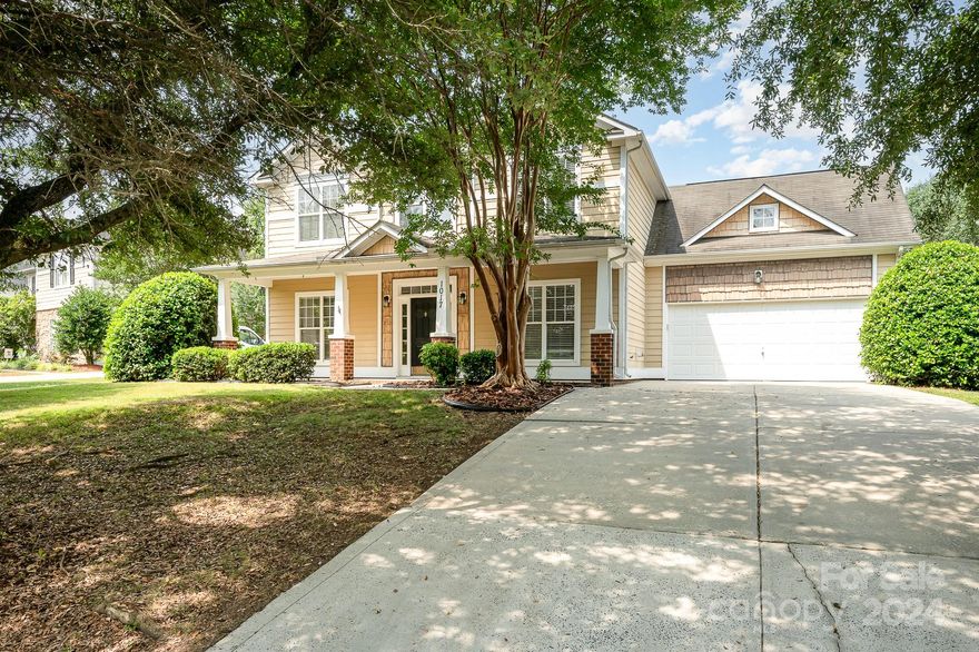 Instantly appealing two story home with fantastic layout and with formal areas, as well as an open concept family room to the breakfast room and kitchen. You will never miss out on the action from the spacious kitchen! Bright light, neutral colors and wood look floors provide the perfect backdrop to make this home your own. Formal living and dining rooms upon entry. Bonus space or potential extra bedroom upstairs. Spend time outdoors in this spacious, fully fenced backyard. Book a tour today and feel right at home!