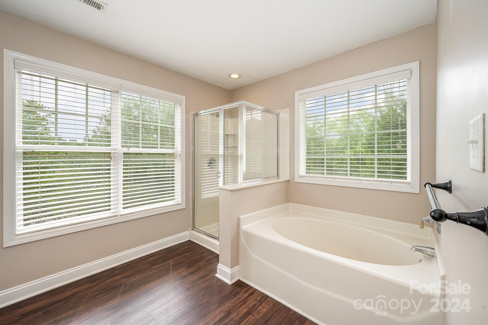 Taylor Glenn - Residential