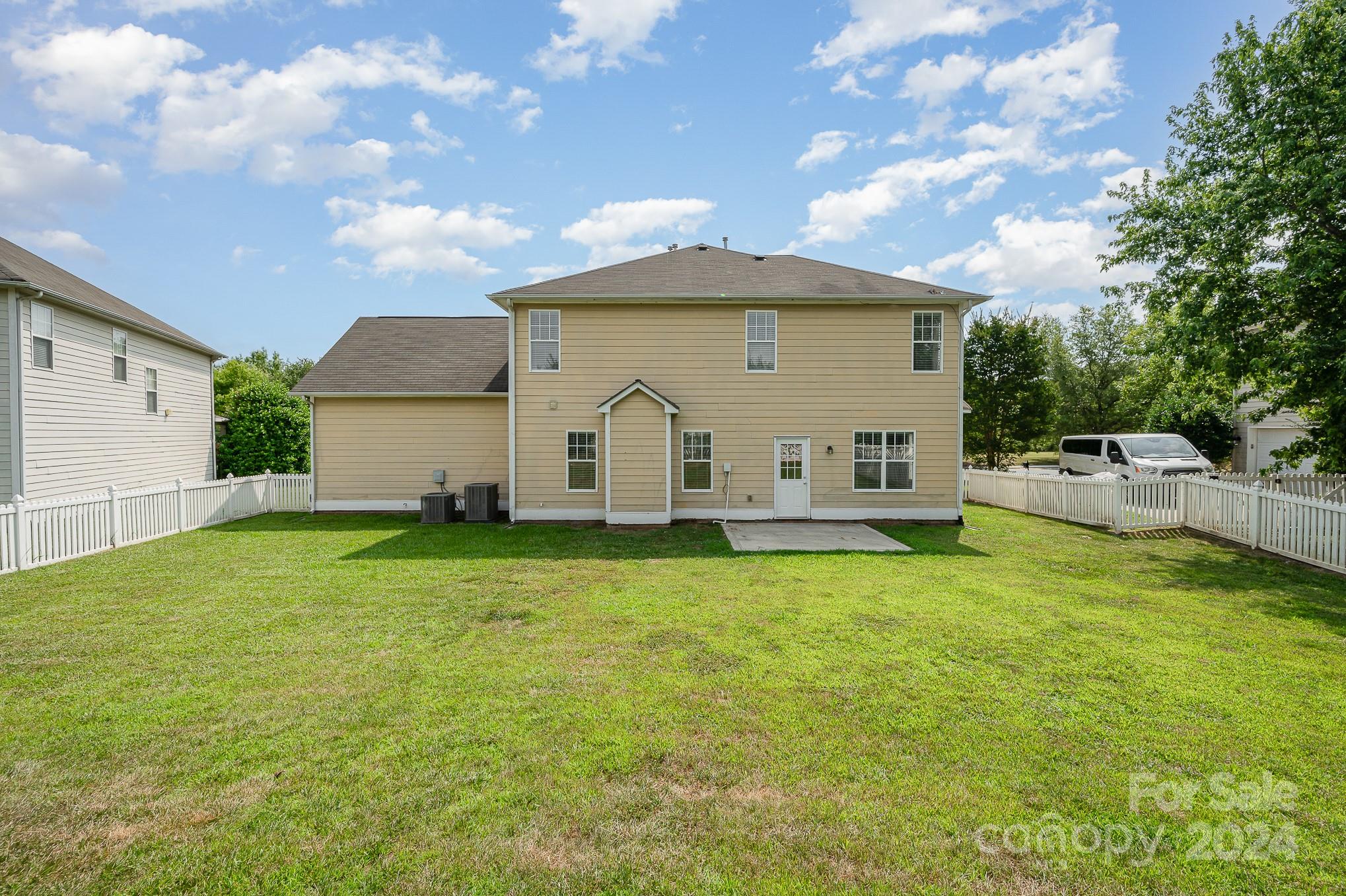 Taylor Glenn - Residential