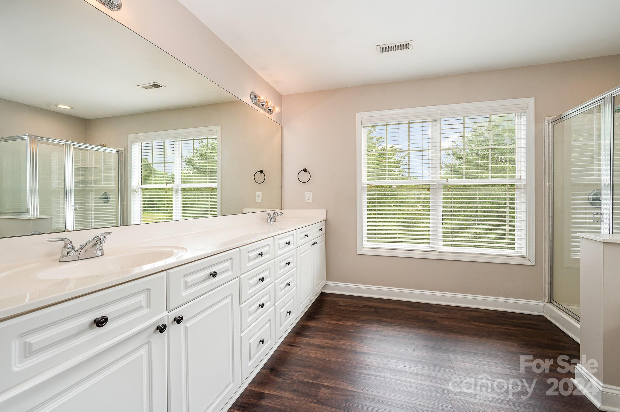 Taylor Glenn - Residential