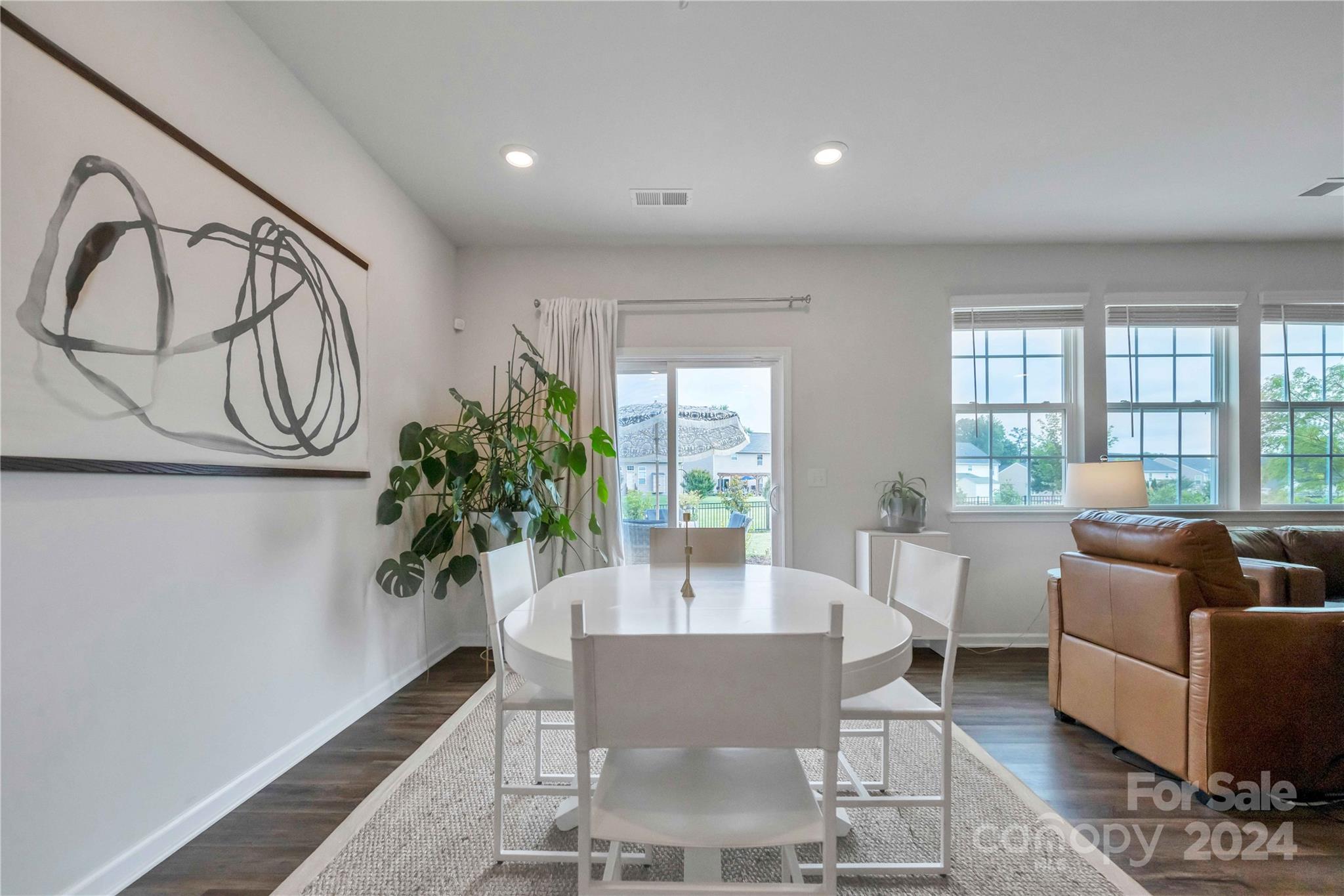 Bethesda Oaks - Residential