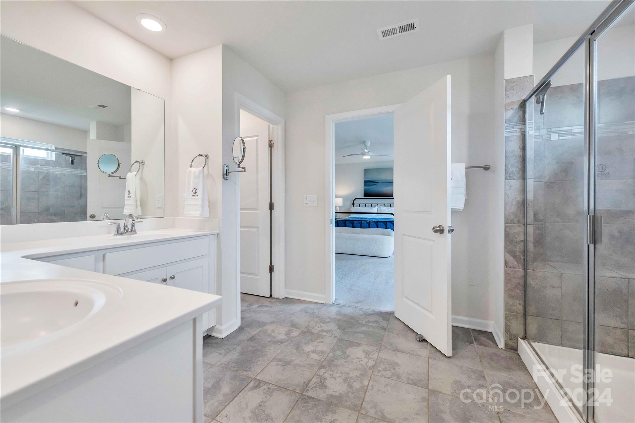 Bethesda Oaks - Residential