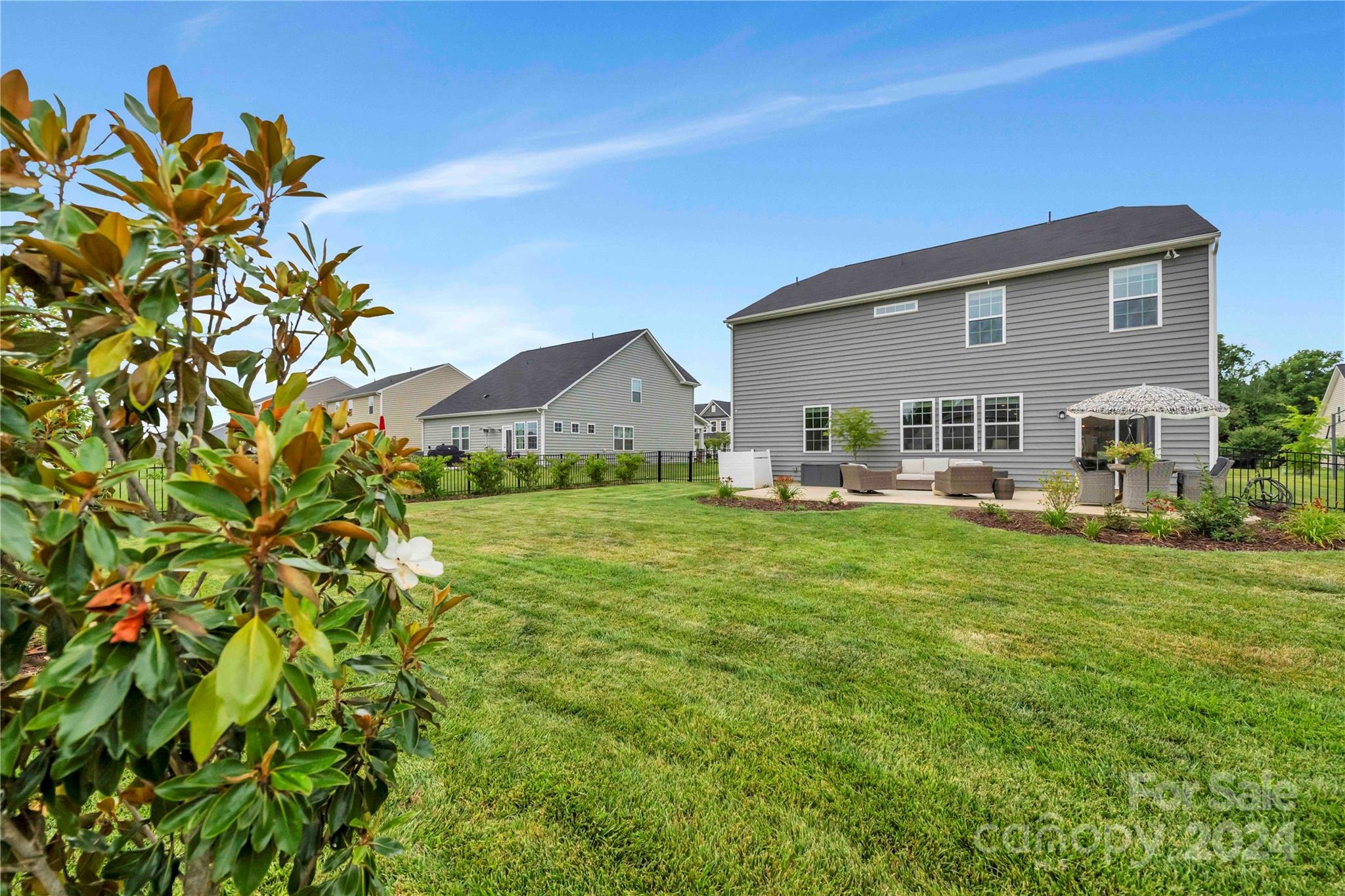 Bethesda Oaks - Residential