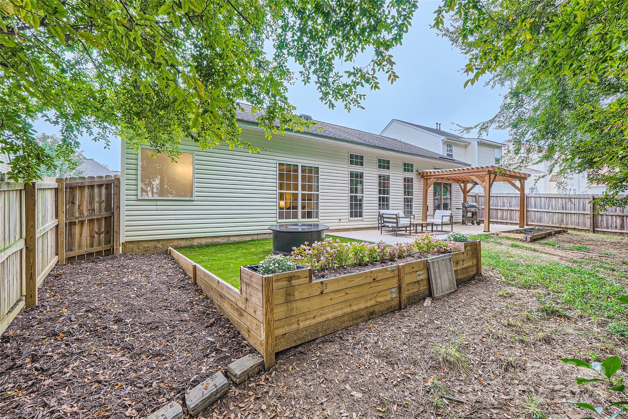 Hollythorn - Residential