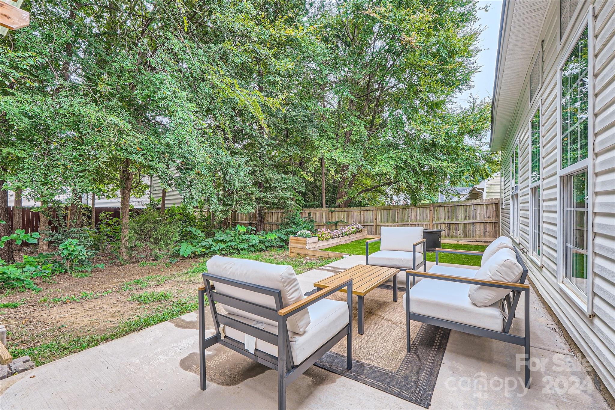 Hollythorn - Residential