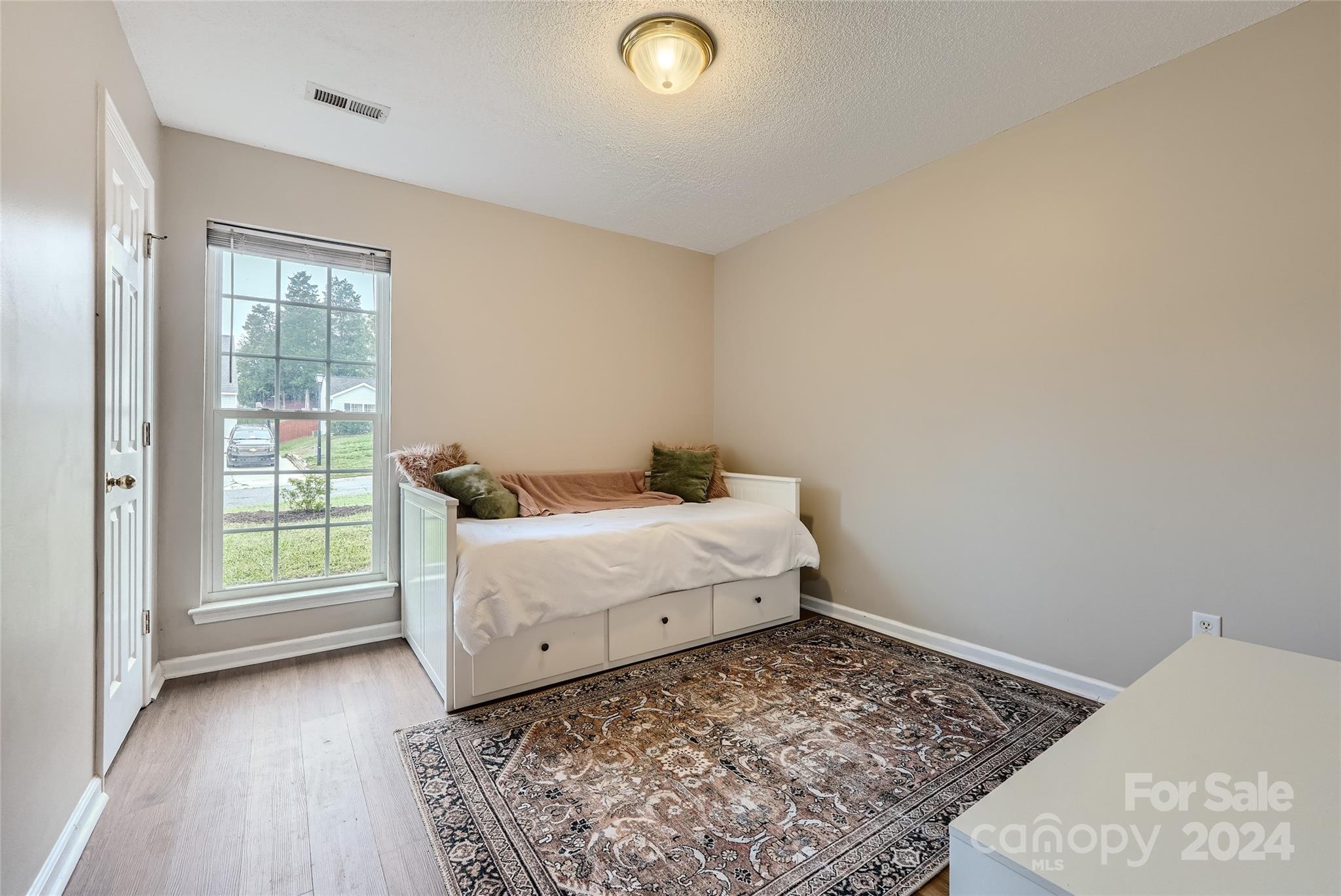 Hollythorn - Residential