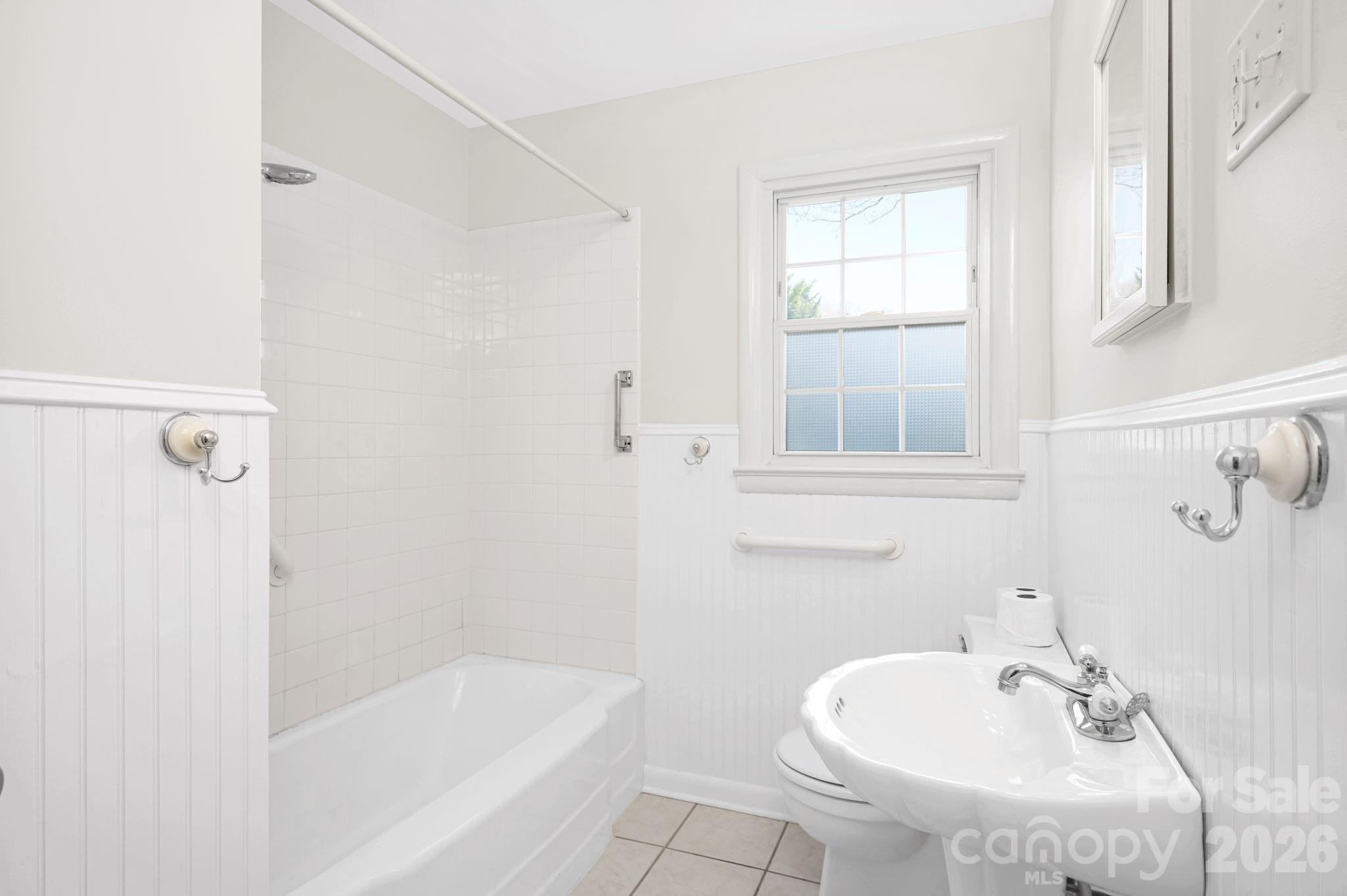 Haw Creek - Residential