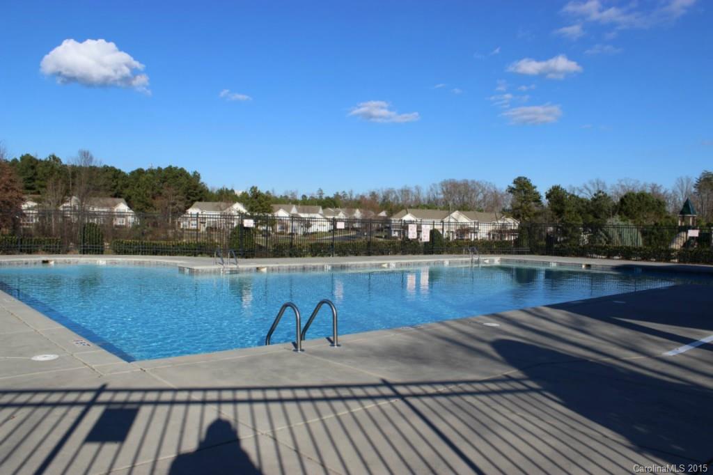 Ridge Pointe - Residential