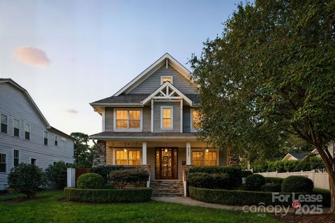 Photo of 3125 Pinehurst Place, Charlotte, NC 28209 (MLS # 4310948)