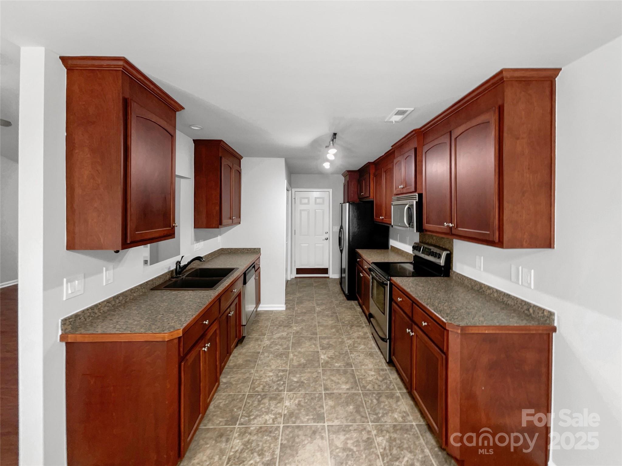 Summey Knoll - Residential