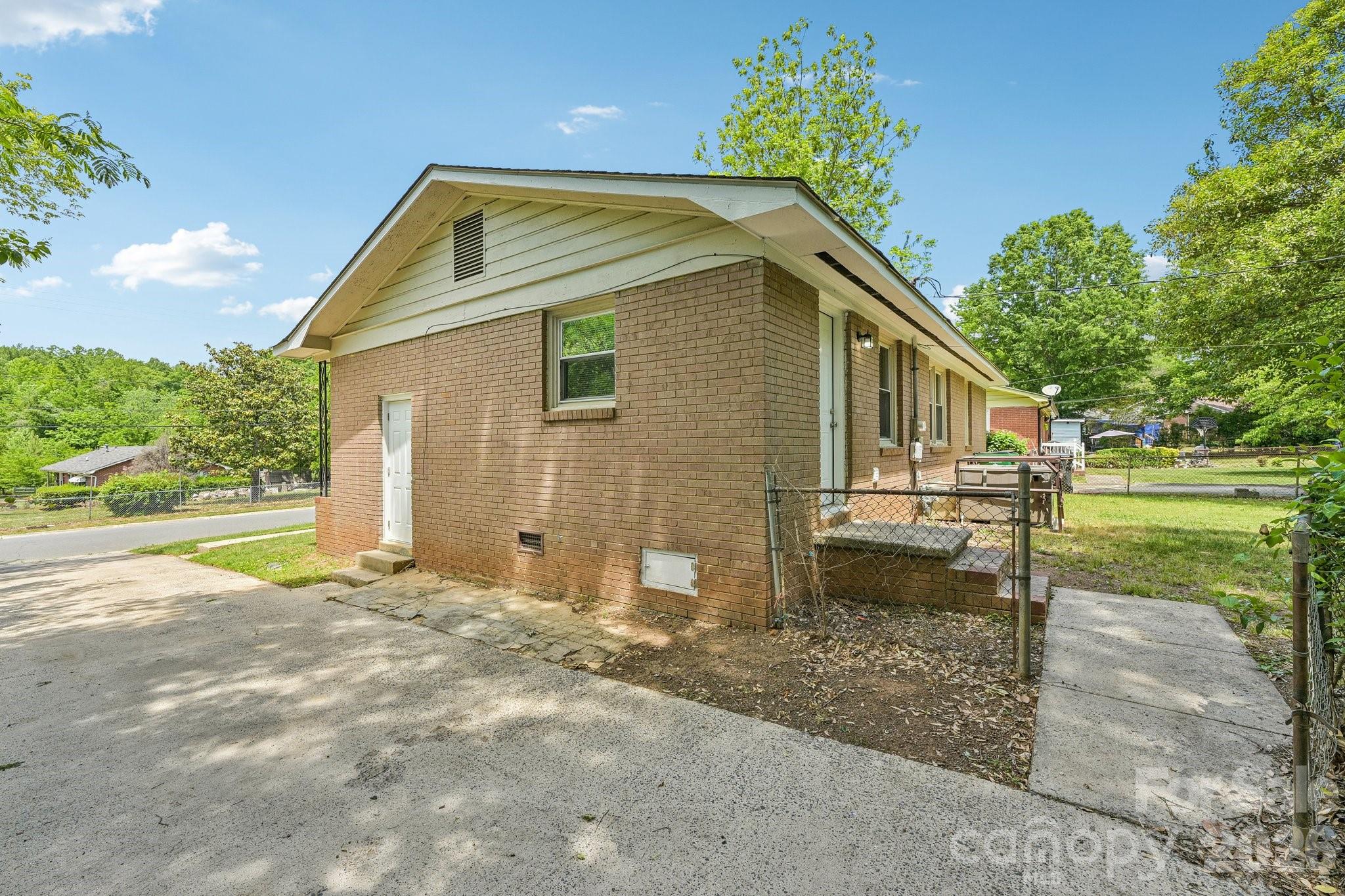 Rollingwood - Residential