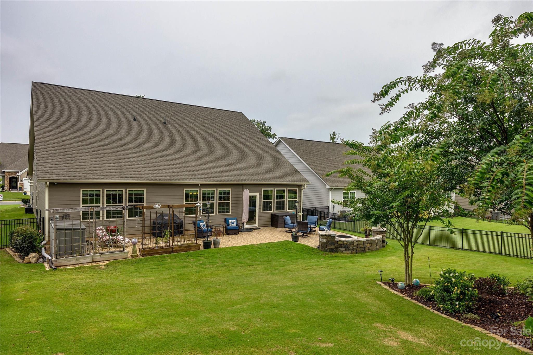 The Retreat at Rayfield - Residential