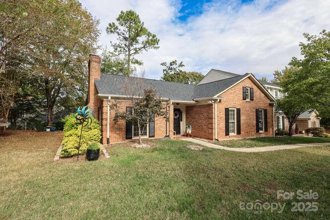7514 Red Oak Lane