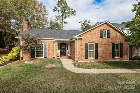 7514 Red Oak Lane Charlotte NC 28226