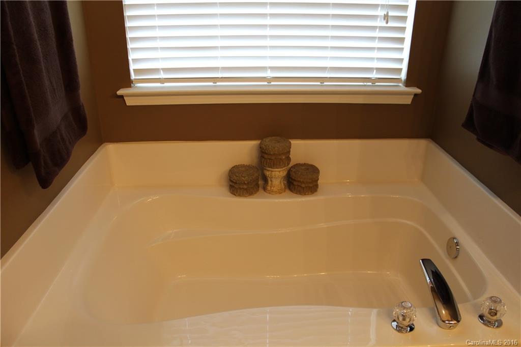 Arbor Glen - Residential