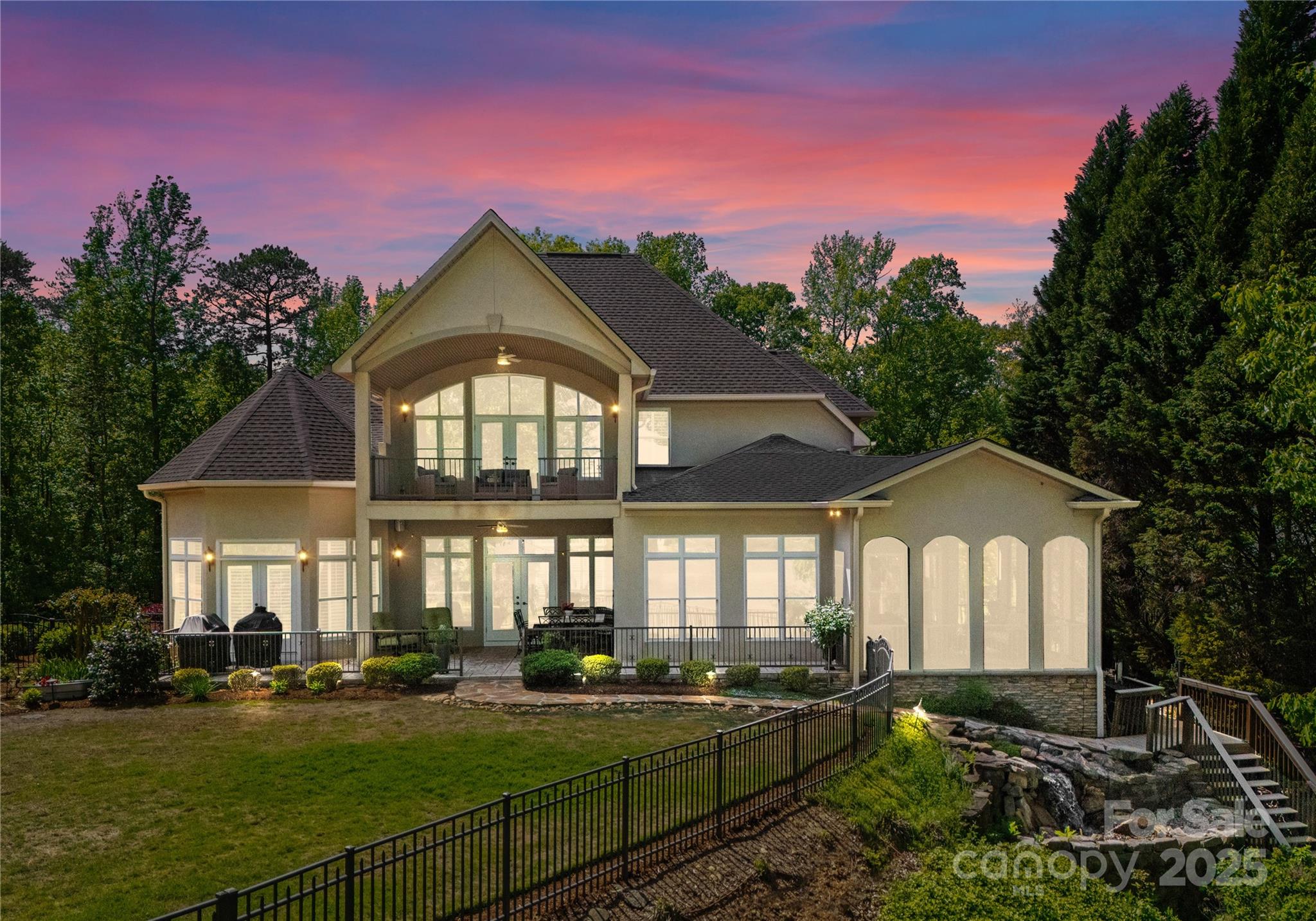 1328 Astoria Parkway
