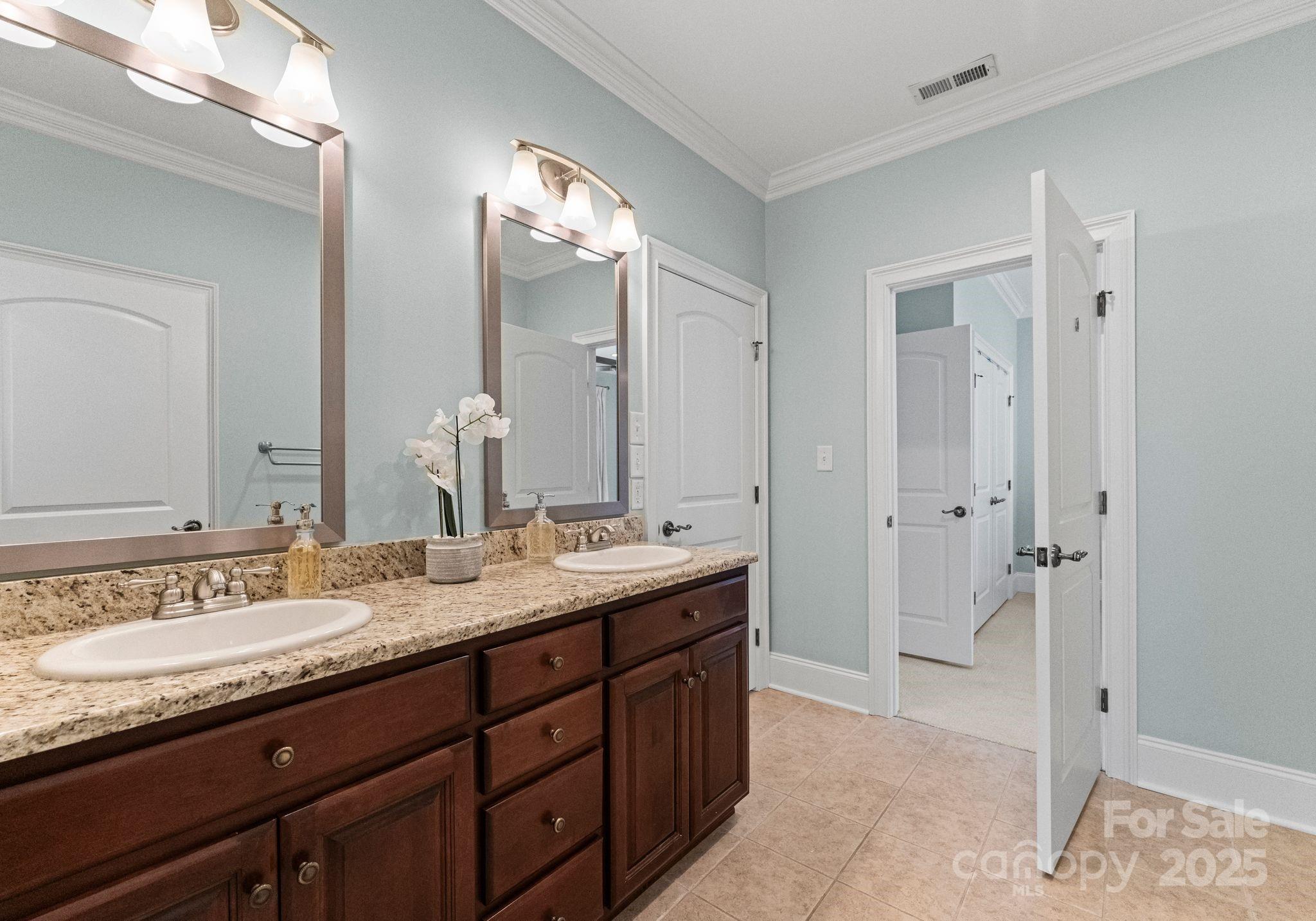 Astoria - Residential