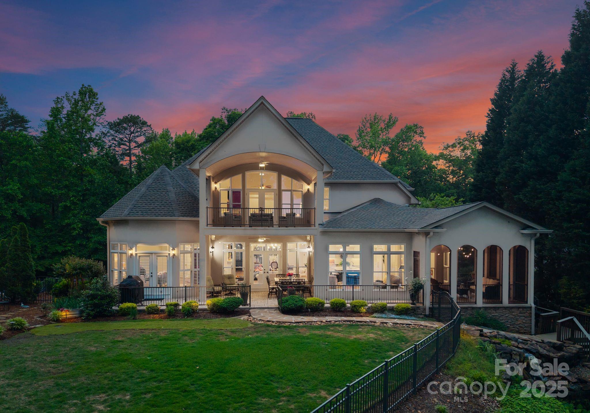 1328 Astoria Parkway