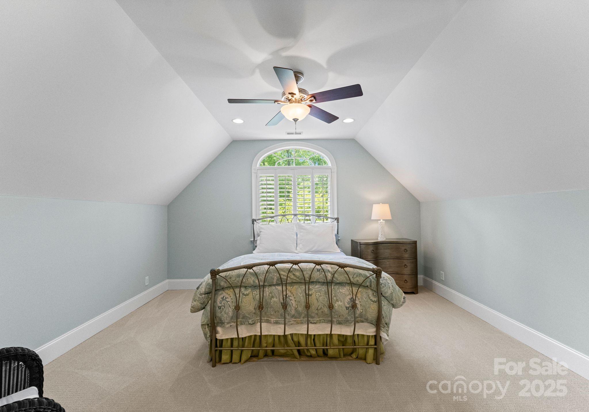 Astoria - Residential