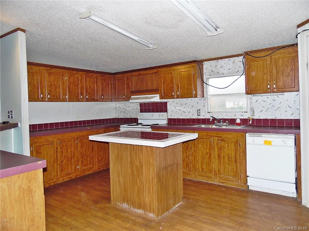 Travis Acres - Residential