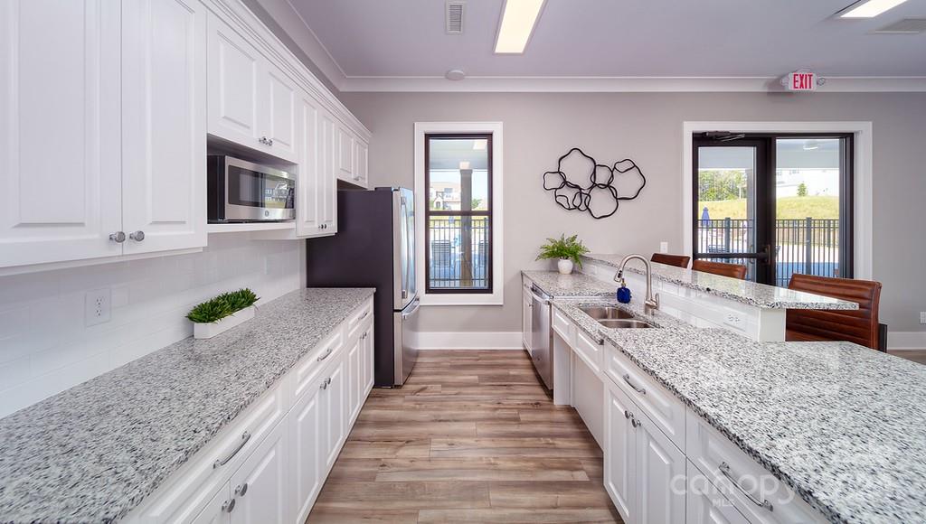 Falls Cove at Lake Norman - Residential