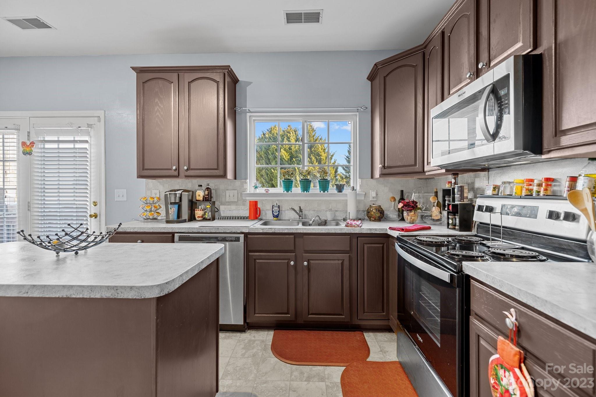 Riverfront - Residential