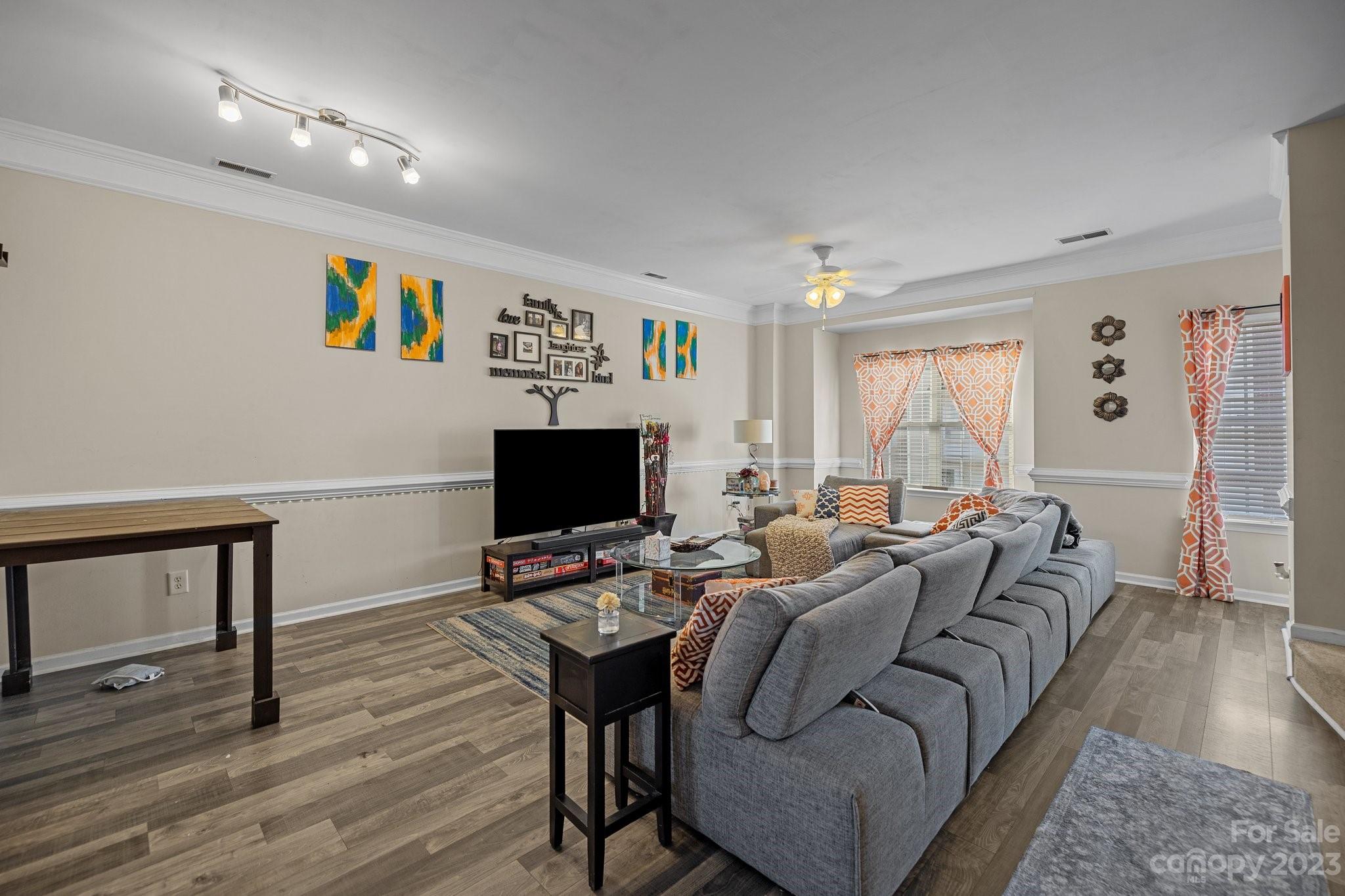 Riverfront - Residential