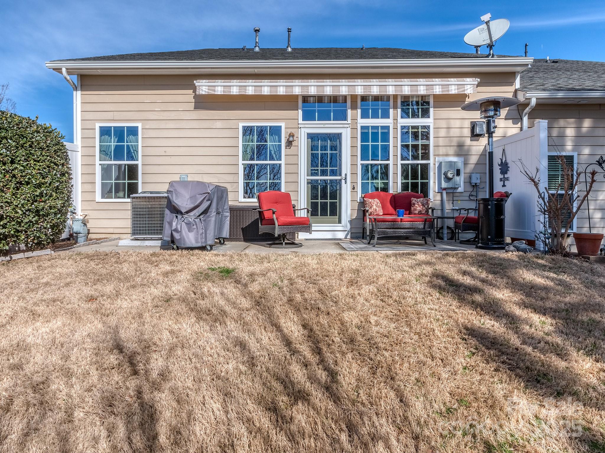 Lake Shore On Lake Wylie - Residential