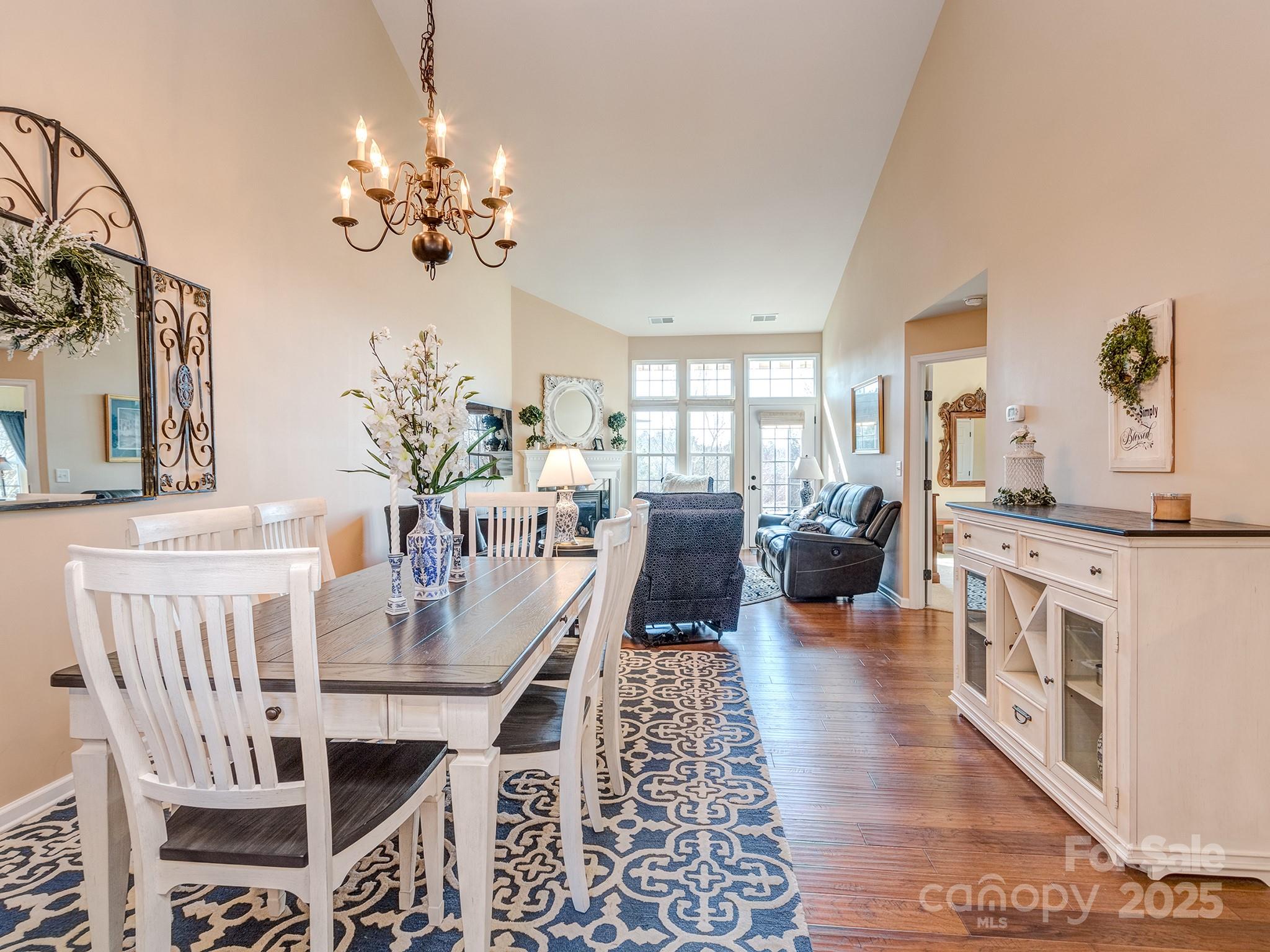 Lake Shore On Lake Wylie - Residential