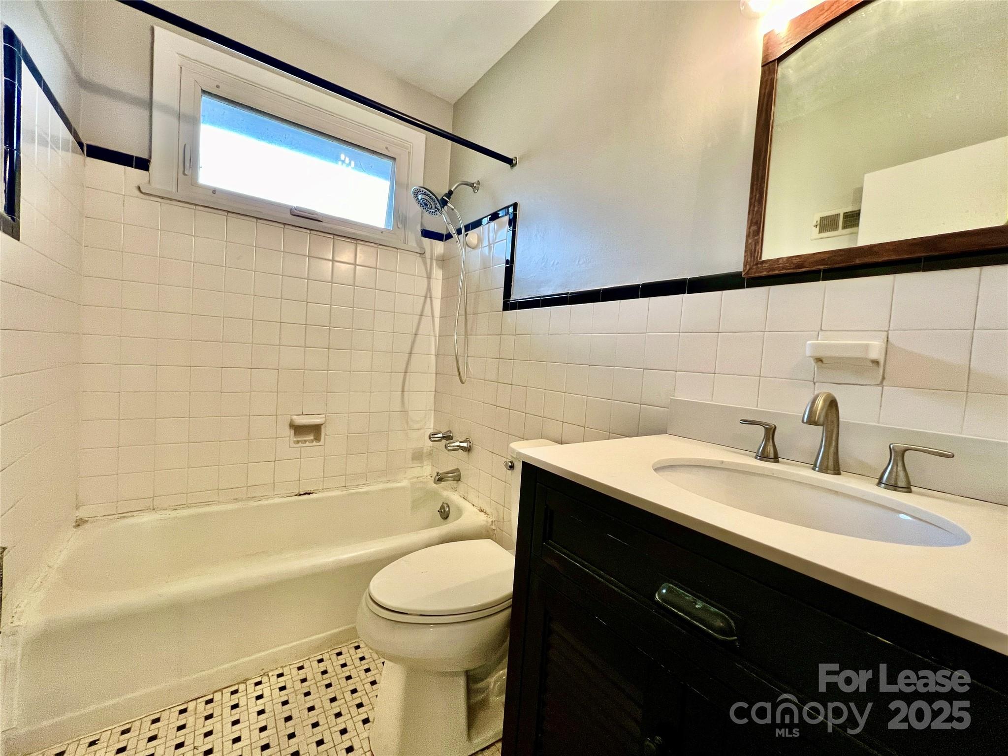 Cotswold Homes - Residential Lease