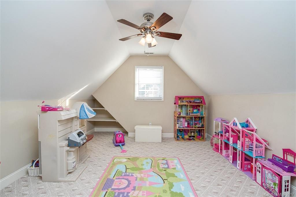 Rea Woods - Residential