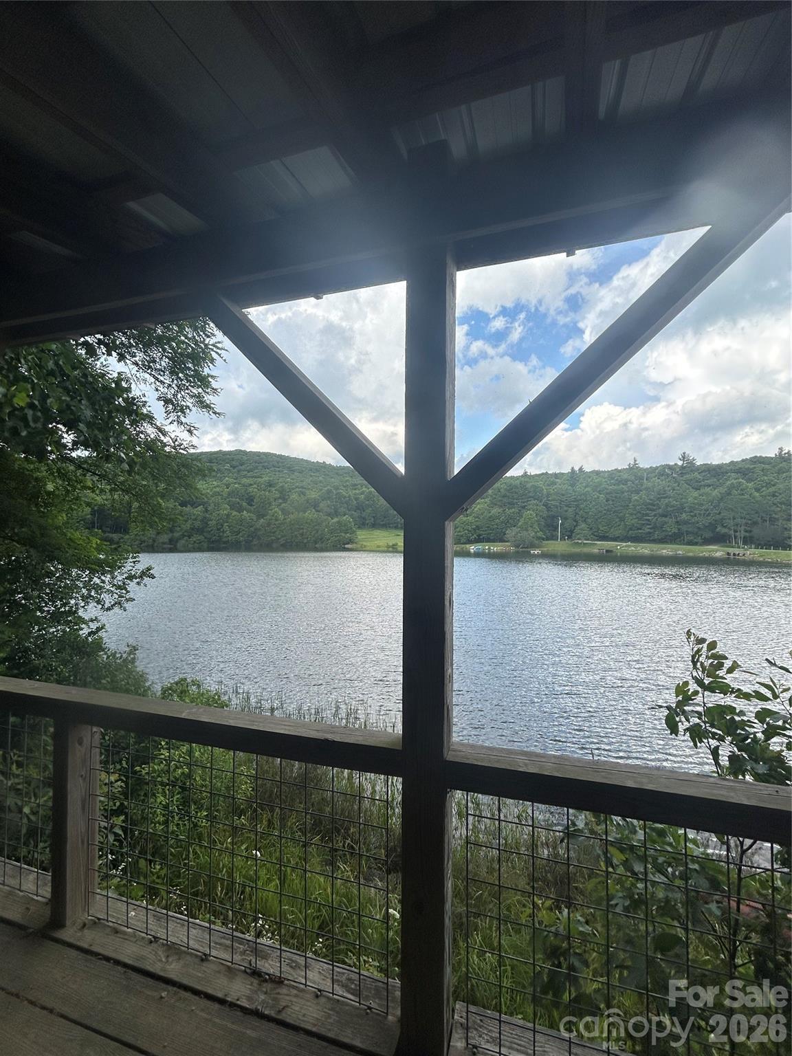 77 E Lake Dr East Lake Drive 18