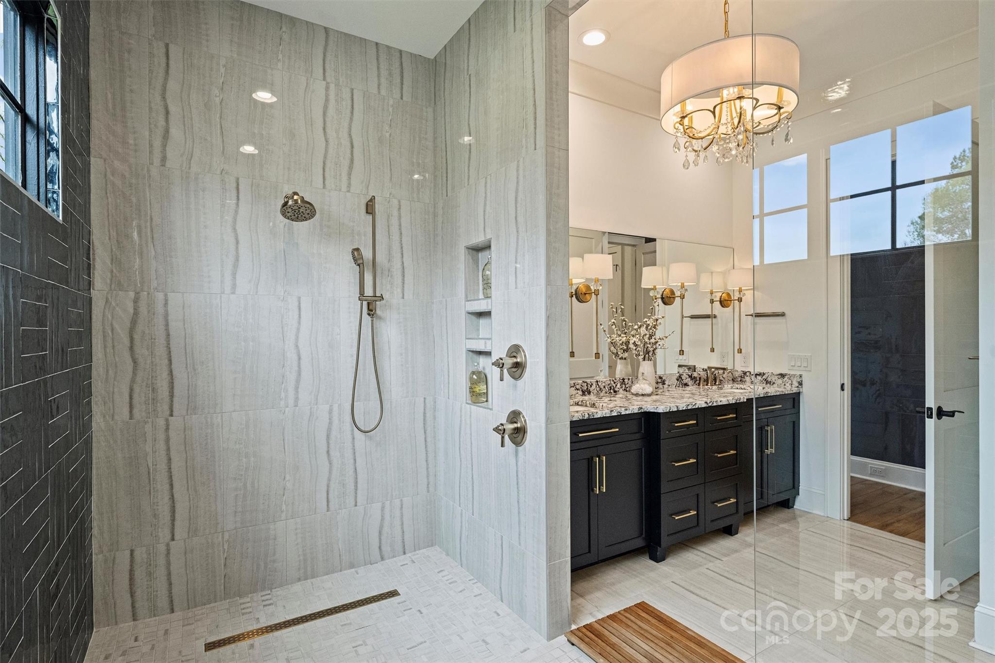 McLean - South Shore - Residential