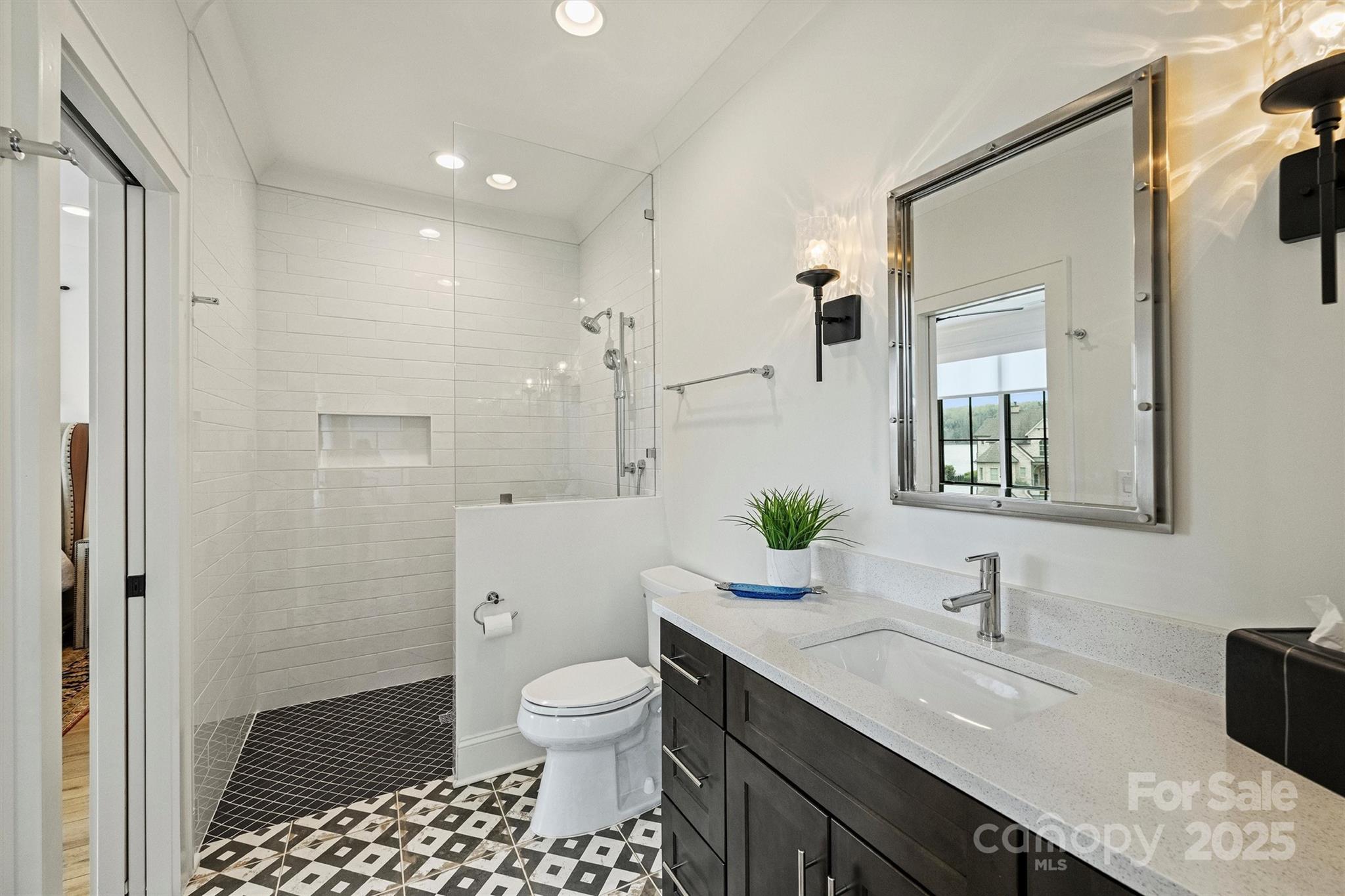 McLean - South Shore - Residential