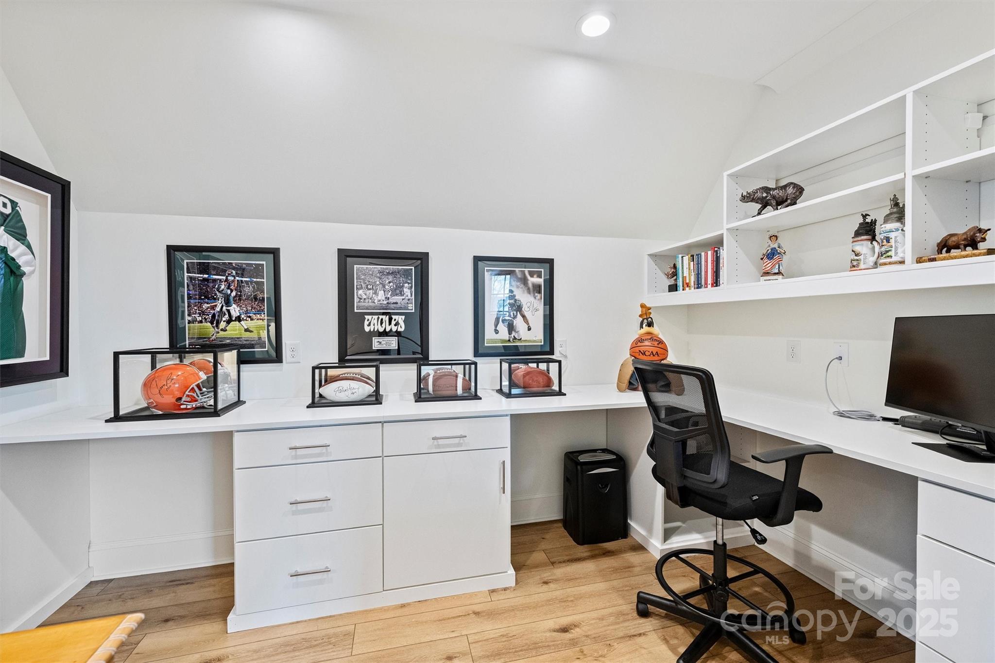 McLean - South Shore - Residential