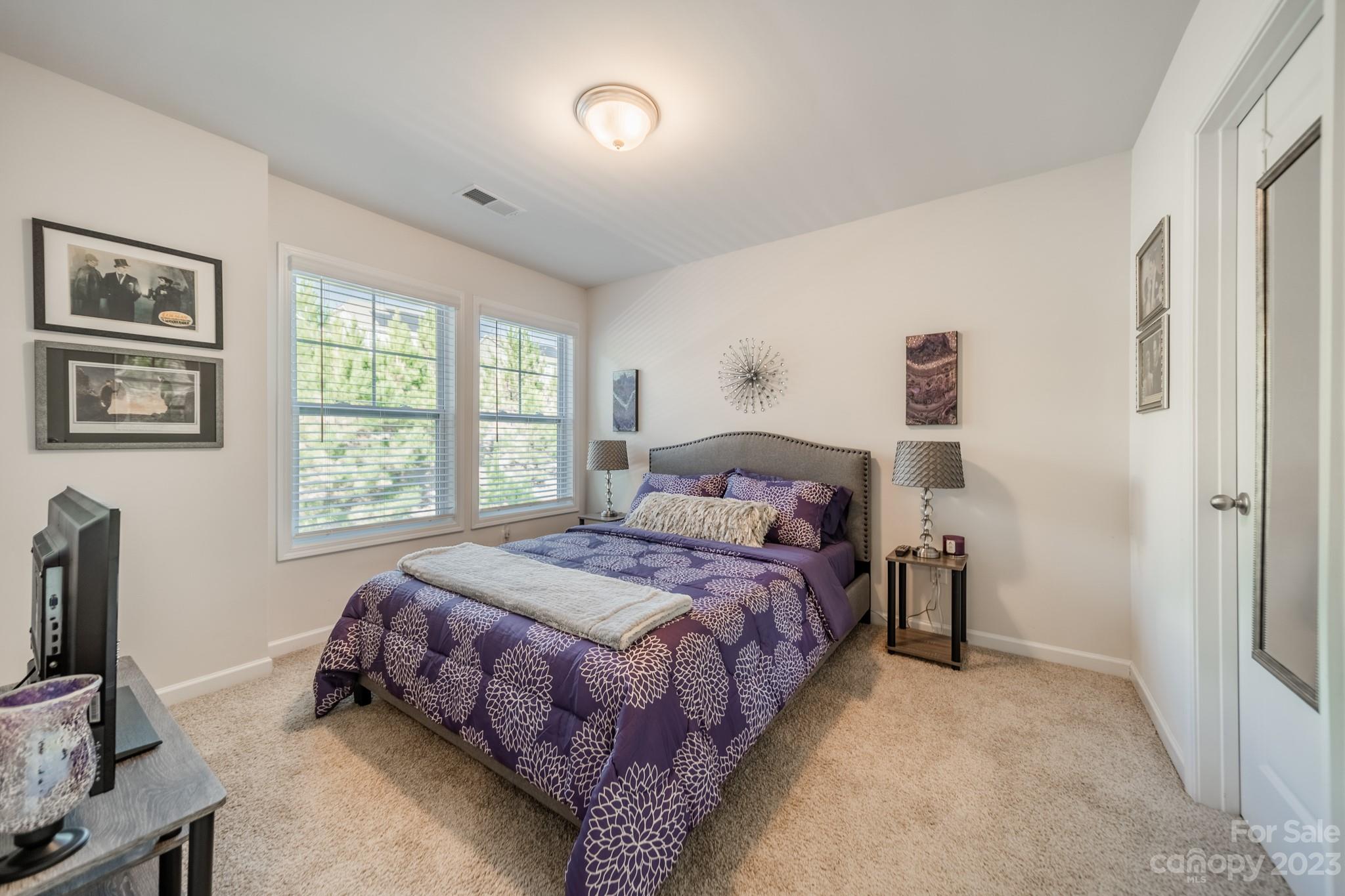 Ivy Ridge - Residential