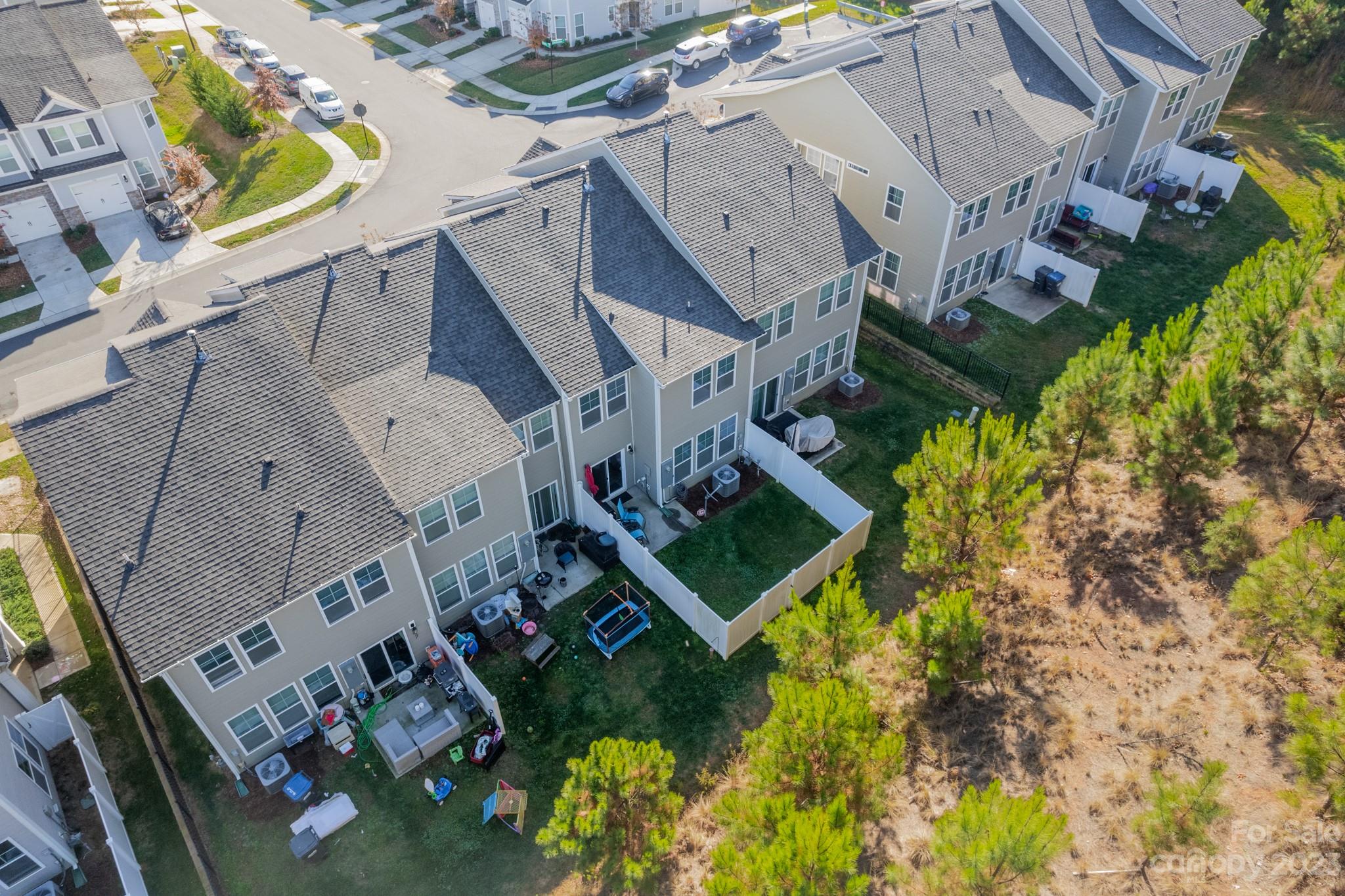 Ivy Ridge - Residential