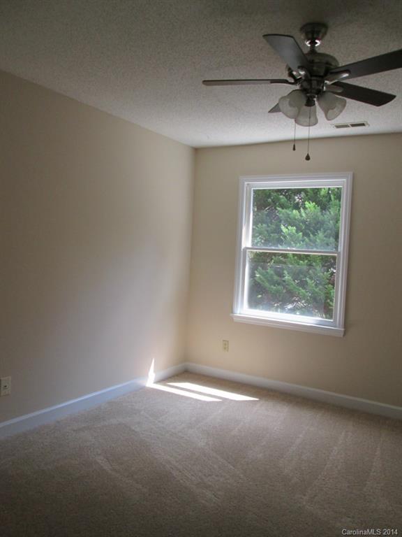 Royal Oaks - Residential