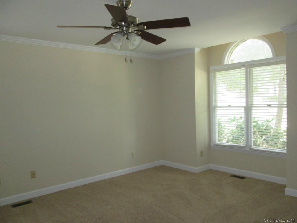 Royal Oaks - Residential