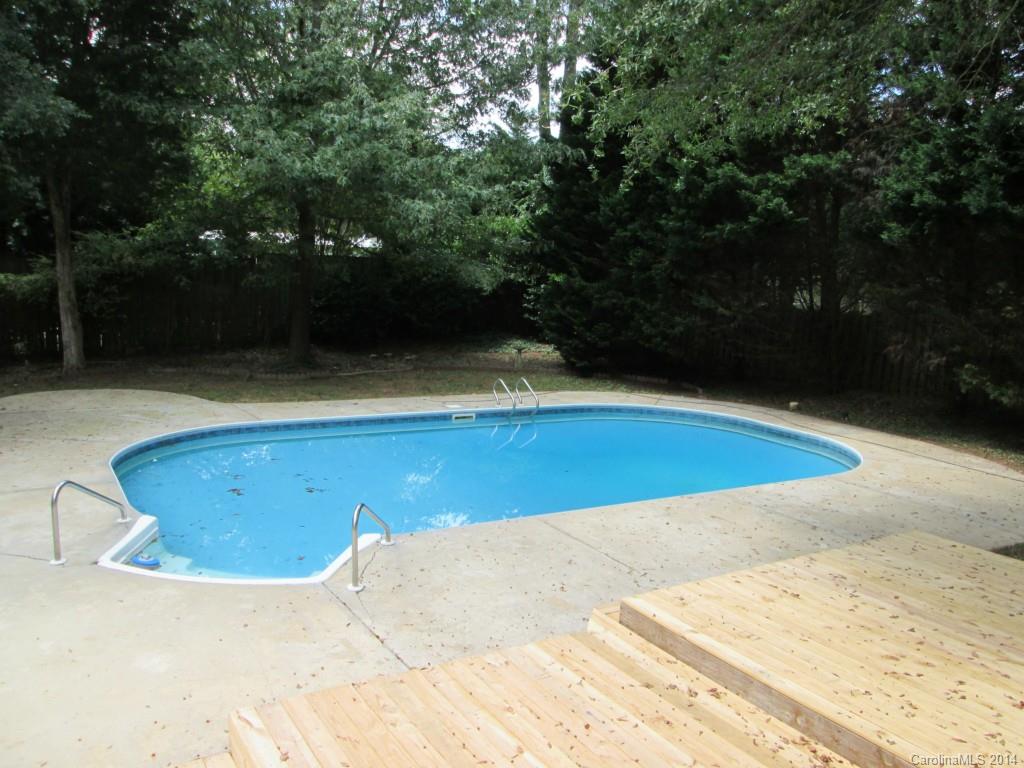 Royal Oaks - Residential