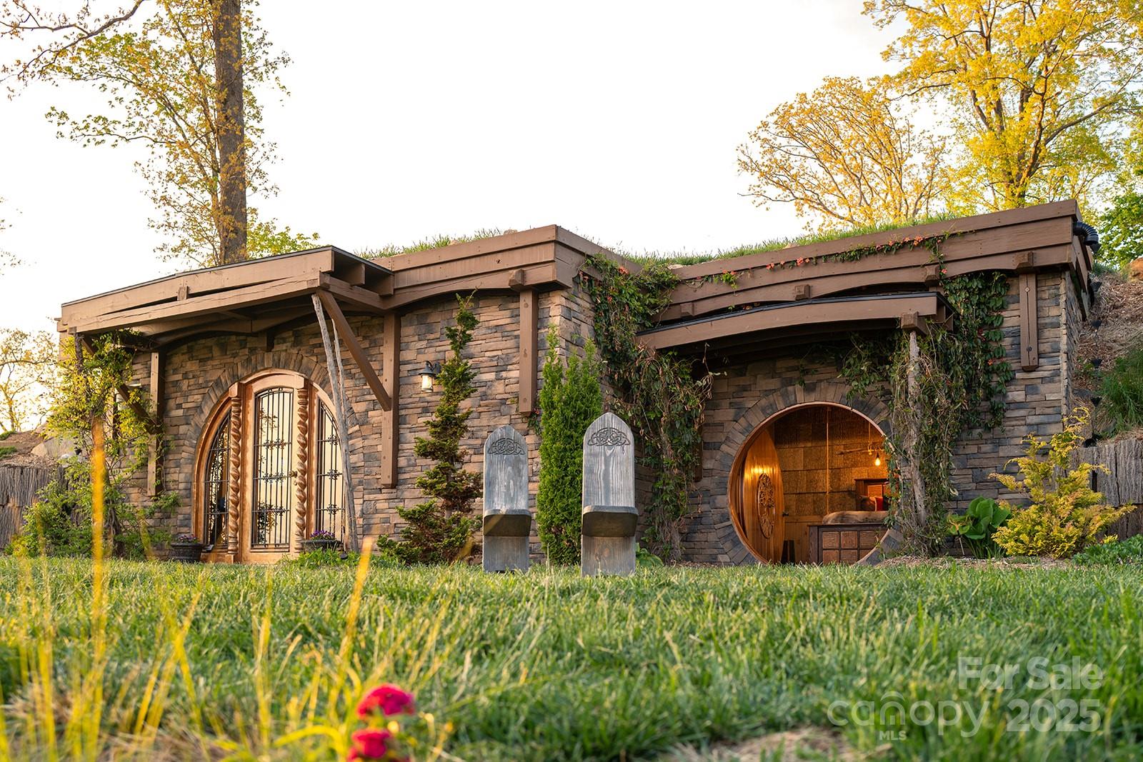 75 Treehouse Haven