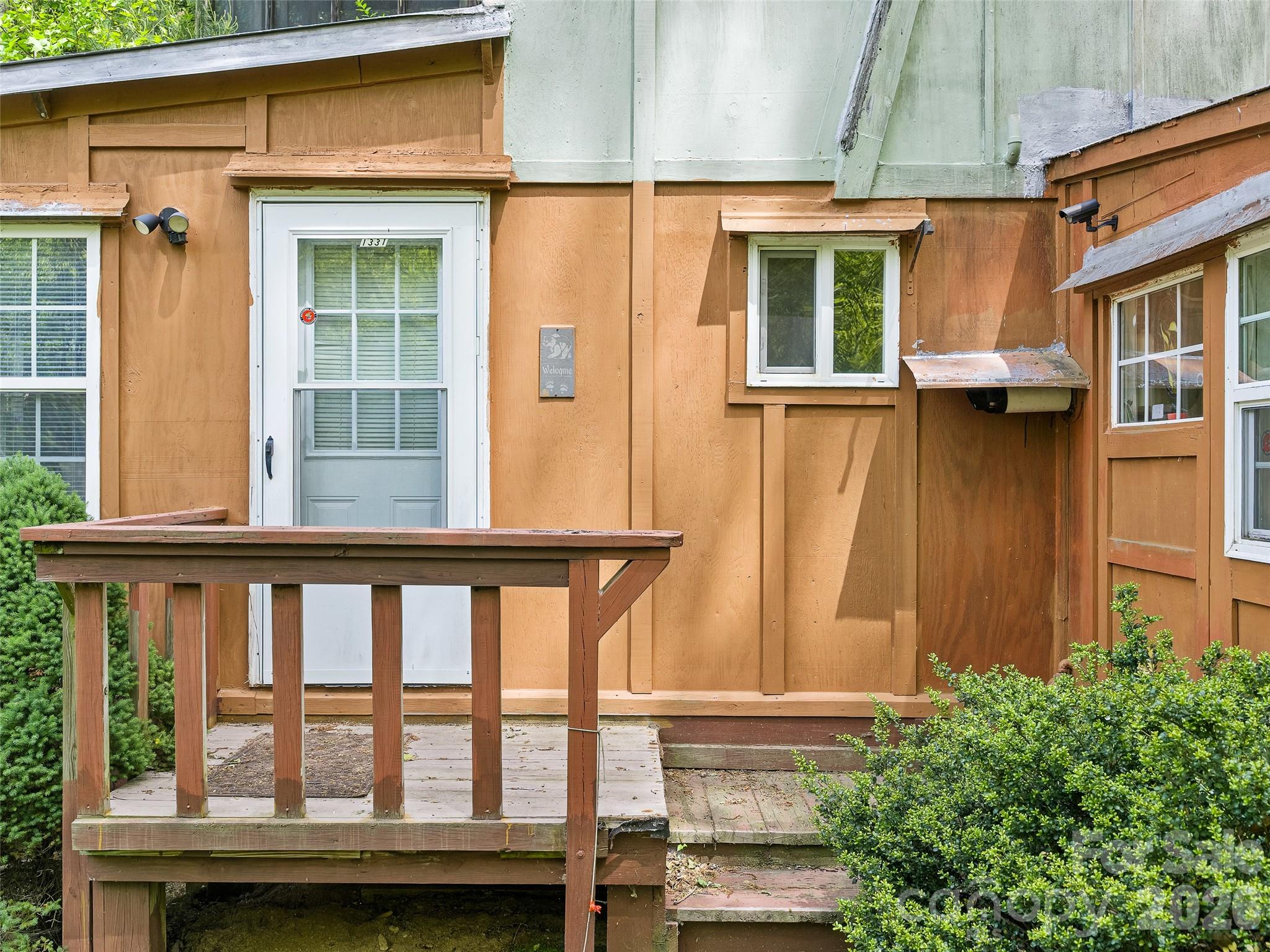 1331 Georges Fork Road
