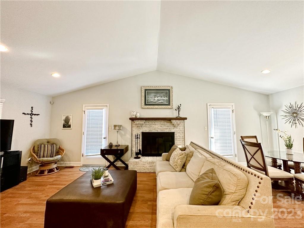 Shadow Lake - Residential