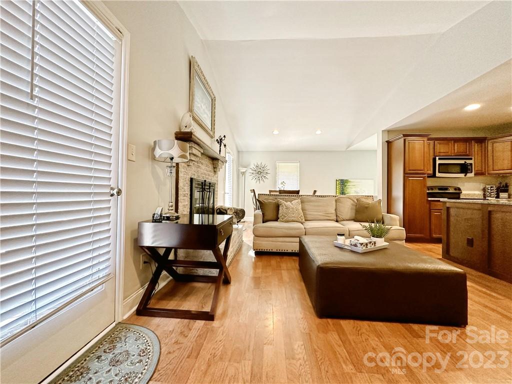 Shadow Lake - Residential