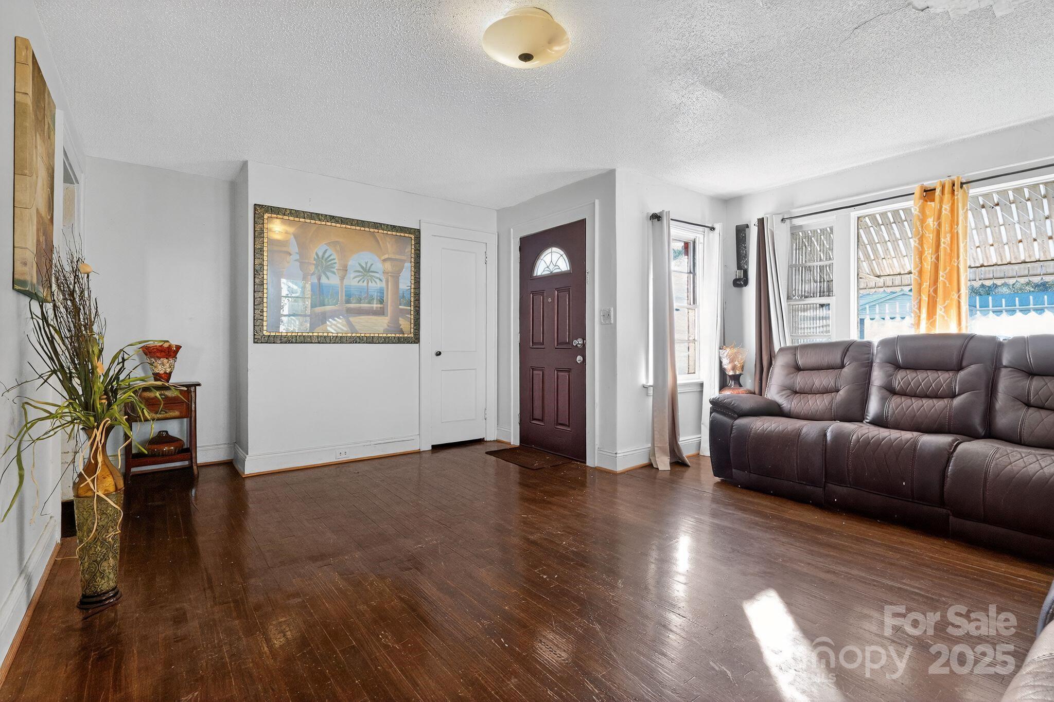 1104 Frederick Street